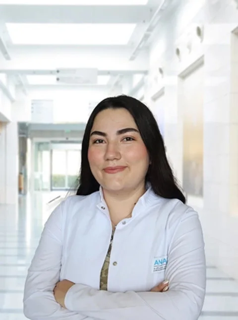 Ela Nur Çapraz